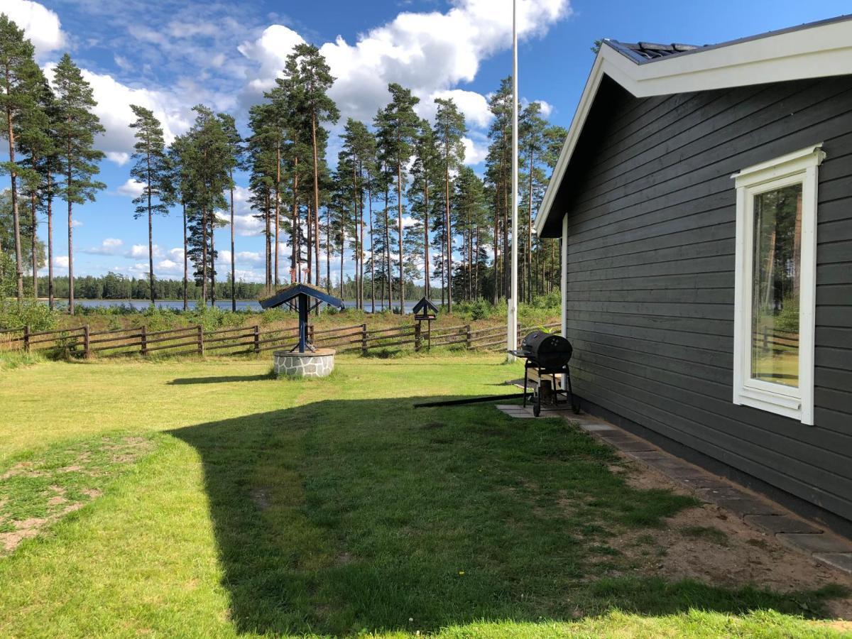Modern Lakeside Cottage & Boat Near Isaberg Kavsjo エクステリア 写真