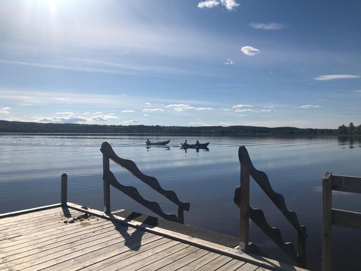Modern Lakeside Cottage & Boat Near Isaberg Kavsjo エクステリア 写真